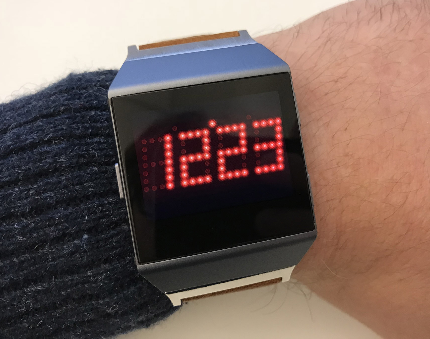Pulse-R LED for Fitbit Ionic